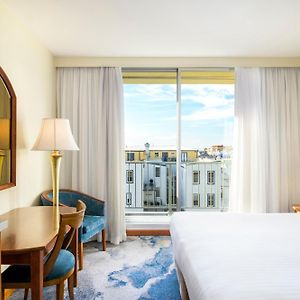 Queen Room Balcony